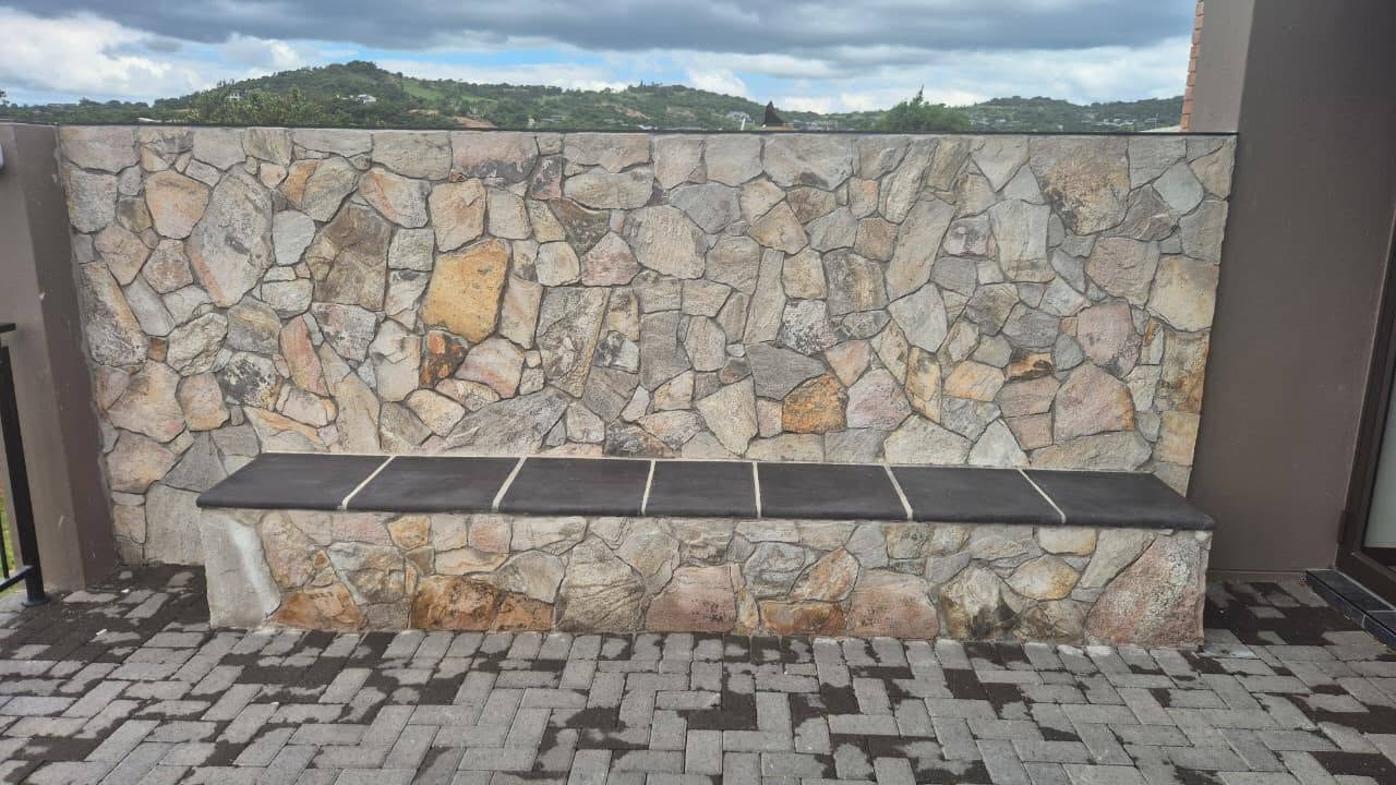 Stone cladding finish